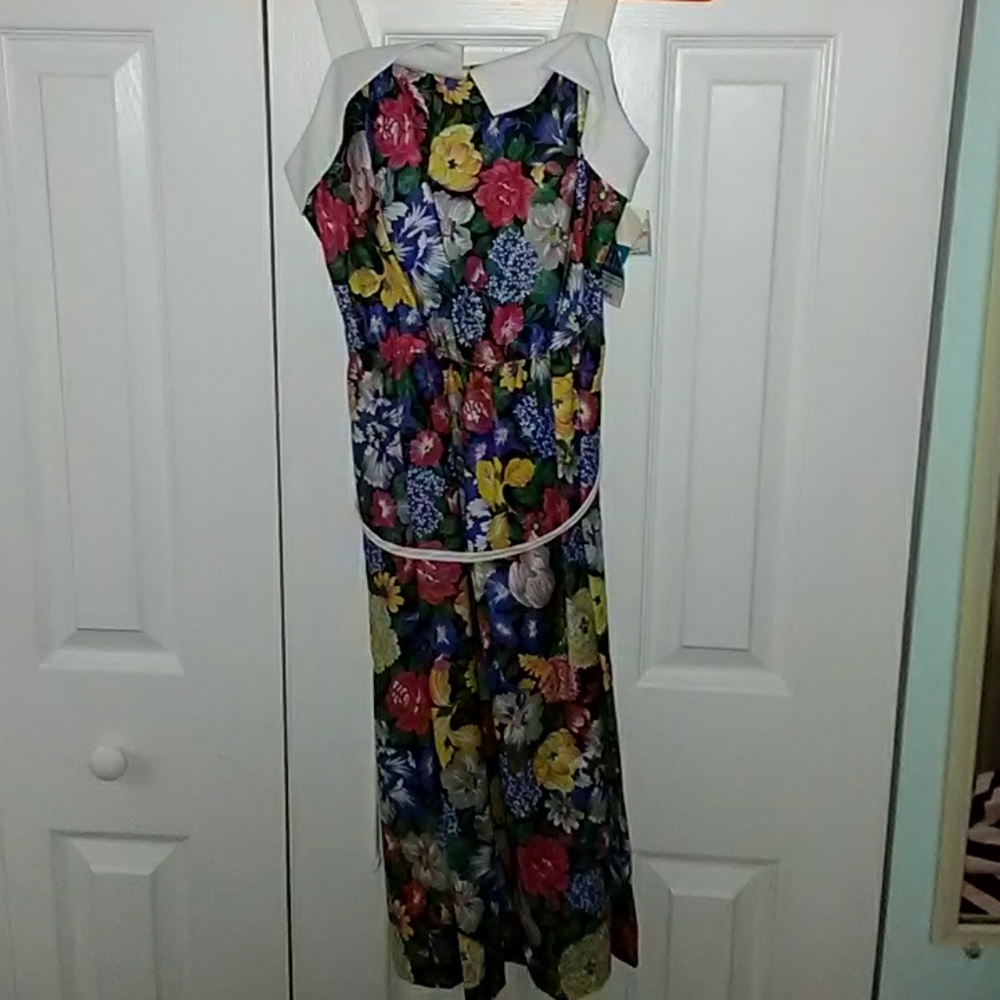 Vintage floral sundress